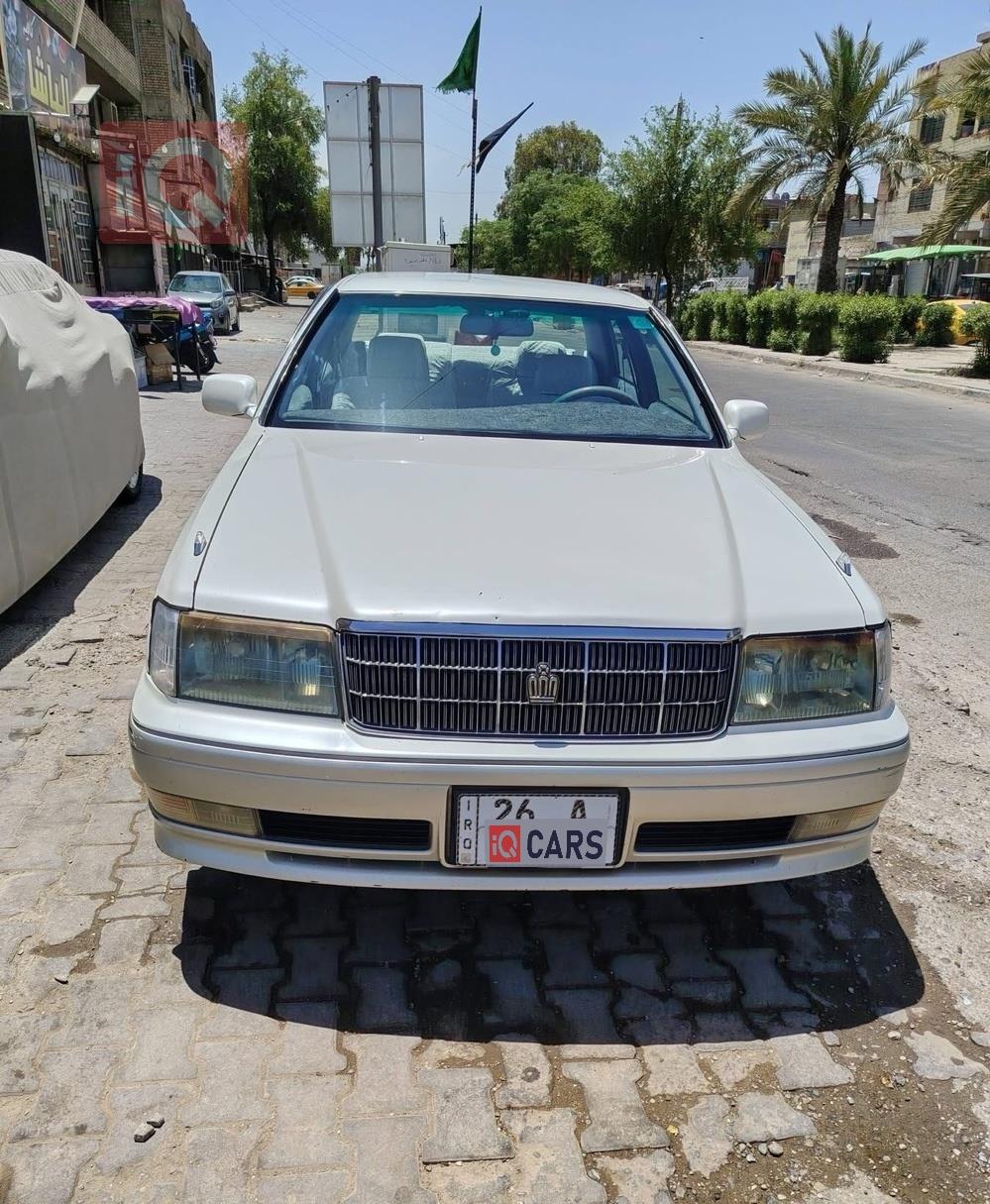 تويوتا كراون